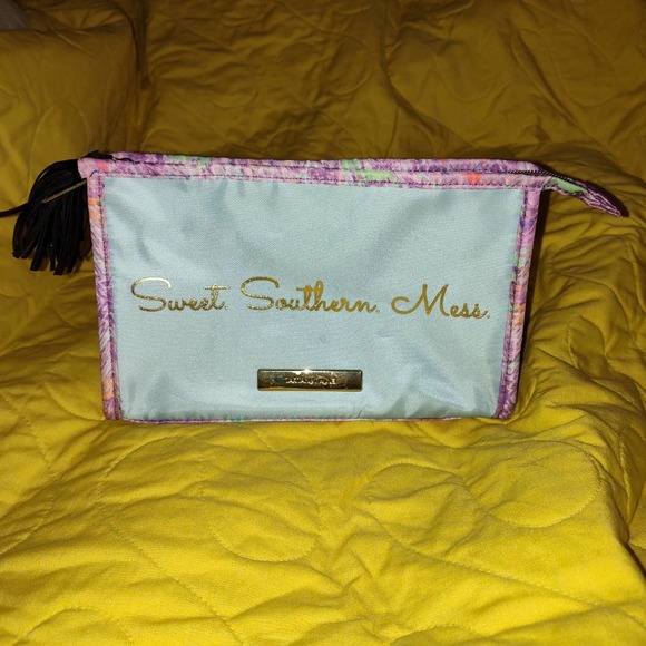 Tartan & Twine Cosmetic Bag - Picture 2 of 5